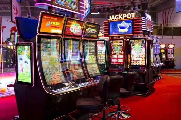 krnl Play'n GO slot games interface showing Sweet Bonanza and Gates of Olympus titles
